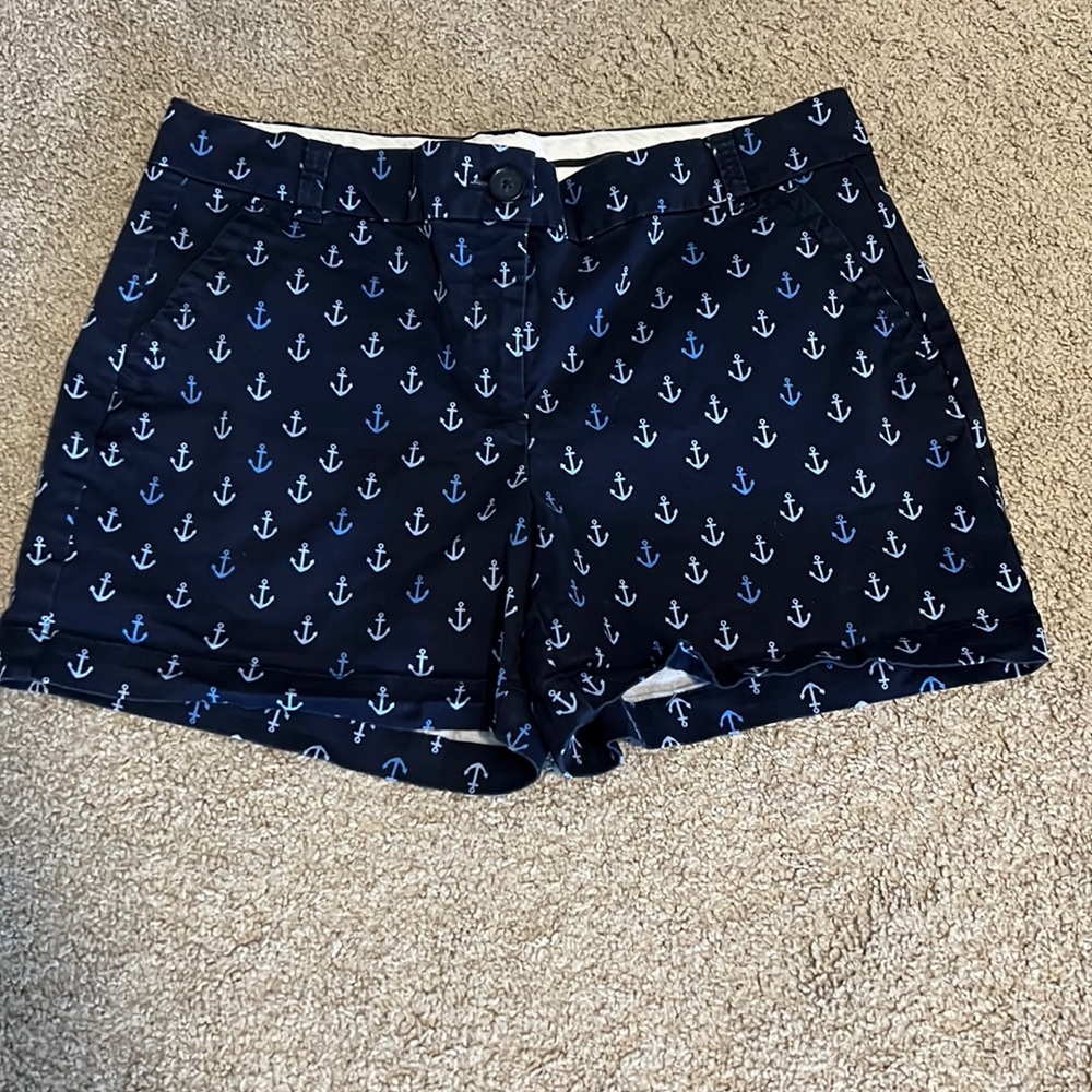 🌈 Crown &Ivy shorts